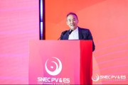 爻卦在线王石再谈万科：正在调整往前走，但绿色低碳方面是走在前面的